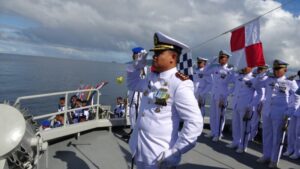 Upacara Tabur Bunga di Laut Dalam Rangka HUT Armada RI di Lanal Tarempa