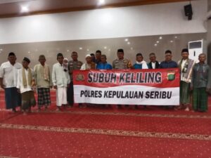 Polsek Kepulauan Seribu Utara Gelar Subuh Keliling di Masjid Annimah: Ajak Masyarakat Bersama Ciptakan Pemilu 2024 Aman dan Damai