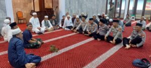 Demi Situasi Kondusif Jelang Pemilu, Dit Binmas Polda Metro Jaya Laksanakan Program Subuh Keliling di Masjid Al Hidayah Cilandak Barat