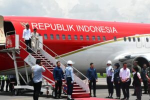 Komandan Lanal Bandung Sambut Presiden RI Dalam Rangka Kunjungan Kerja di Wilayah Jawa Barat