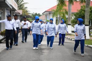 Keakraban Keluarga Besar Lanal TBA Dalam Olahraga Bersama Sambut HUT Ke-19 Lanal Tanjung Balai Asahan