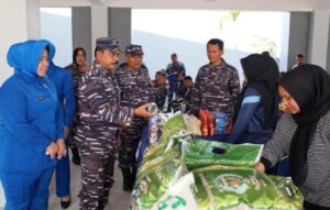 Lanal Dumai Gelar Bazar Murah TNI Menyambut Hari Raya Idul Fitri 1445 H