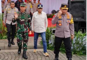 Panglima TNI Hadiri Pelepasan Mudik Gratis Polri Presisi 2024 di Silang Monas