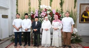 Panglima TNI Hadiri Halal Bi Halal di Istana Negara