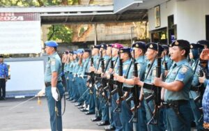 Komandan Lanal Bandung Pimpin Upacara Bendera 17’an