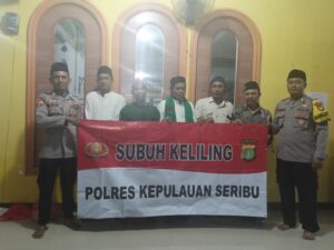 Bhabinkamtibmas Pulau Pari Gelar Giat Cooling System dalam Acara Subuh Keliling di Masjid Al-Ikhlas