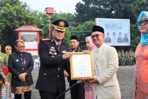 Kapolres Metro Bekasi Kota Gelar Upacara Peringati Hari Lahir Pancasila