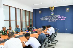 Dandenma Lantamal I Hadiri Rapat Kegiatan Bersama Lingkungan Maritim di Pelabuhan Belawan Jelang Hari Raya Idul Adha 1445 H