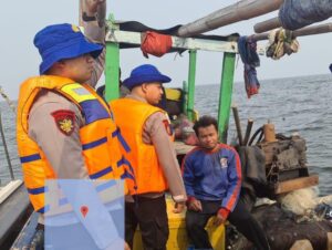 Patroli Laut Satpolairud Polres Kepulauan Seribu Cegah Kejahatan di Perairan, Himbau Nelayan Hindari Illegal Fishing