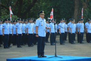 Danlanud Sultan Hasanuddin Pimpin Upacara Ziarah Makam Pahlawan Dalam Rangka Peringatan Hari Bakti Ke-77 TNI AU