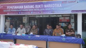 Lanal Dumai Kembali Dapat Penghargaan Atas Komitmennya Dalam Memberantas Peredaran Gelap Narkoba