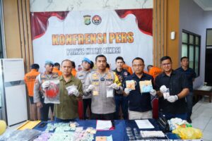 Press Release Ungkap Kasus Narkotika, Kapolres Kurang Lebih 36.152 Jiwa Berhasil Diselamatkan