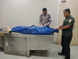 Polsek Cijeruk Bersama Unit Laka Lantas Polres Bogor Tangani Laka Lantas Akibatkan Satu Orang Meninggal Dunia