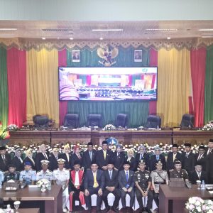 DANLANAL BINTAN BERSAMA FORKOPIMDA BINTAN HADIR DALAM PENGUCAPAN SUMPAH/JANJI ANGGOTA DPRD MASA JABATAN 2024-2029