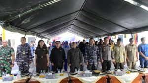 Makan Bergizi Gratis Serentak di Lantamal dan Lanal Dalam Rangka HUT Ke-79 TNI Angkatan Laut Tahun 2024