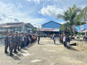 CIPTAKAN LINGKUNGAN SEHAT, LANAL SIMUELUE GELAR BERSIH PANTAI DALAM RANGKA WORLD CLEANUP DAY INDONESIA 2024