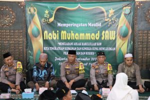 Polres Kepulauan Seribu Gelar Peringatan Maulid Nabi Muhammad SAW 1446 H di Masjid Baitul Jannah