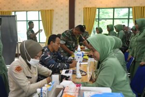 Jelang HUT TNI Ke-79, Lanal TBA Turut Sukseskan Bakti Kesehatan di Kodim 0208/AS