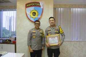 Beri pelayanan Respon Cepat, Polsek Kelapa Gading Mendapatkan Reward dari Kompolnas 