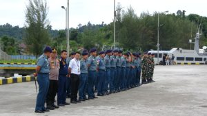 Danlanal Simeulue Bersama Forkopimda Kabupaten Simeulue Sambut Kedatangan KRI Teuku Umar-385