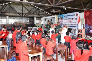 Aster Panglima TNI Kunjungi Sekolah Darurat Kartini Sebagai Wujud Kepedulian Pada Dunia Pendidikan