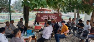 Kapolres Kepulauan Seribu Gelar Kegiatan Jumat Curhat dalam Rangka Cipta Kondisi Pilkada 2024 di Pulau Harapan