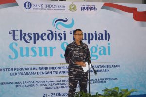 Bank Indonesia (BI) Bersama TNI AL Gelar Ekpedisi Rupiah Susur Sungai di Wilayah Kalimantan Selatan