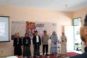 Bhabinkamtibmas Pulau Untung Jawa Hadiri Sosialisasi Pendidikan Pemilih “KPU Goes To Pesantren