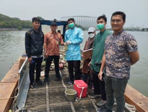 Lurah Papanggo Tindaklanjuti Terkait Ikan Mati di Danau Waduk Cincin