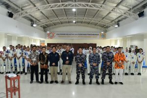 Komandan Lanal Bandung Berikan Kuliah Umum Wawasan Kebangsaan Kepada Taruna dan Taruni Poltek KP Pangandaran