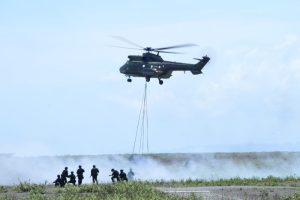 Panglima TNI Hadiri Fire Power Demo (FPD) Dalam Latihan Angkasa Yudha 2024