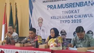 Bhabinkamtibmas Kelurahan Cikiwul Hadiri Rapat Pra-Musrenbang RKPD Tahun 2026