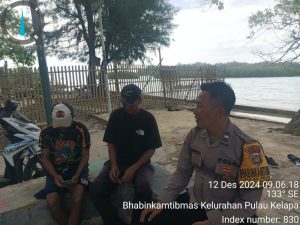 Bhabinkamtibmas Pulau Kelapa Ajak Warga Jaga Keharmonisan Pasca Pilkada  