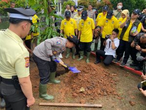 HUT Satpam Ke-44, Polri Gandeng ABUJAPI Gelar Lumbung Pangan Di Aspol Bandara Soetta