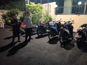 Polsek Kelapa Gading Gencar Patroli Malam, Bubarkan Preman dan Amankan Motor Balap Liar